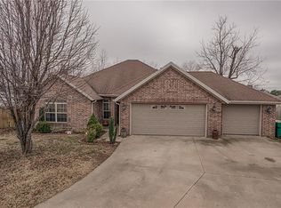 3963 Rosebud Ave, Bethel Heights, AR 72764