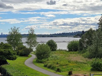 9715 NE Juanita Drive #208B, Kirkland, WA, 98034