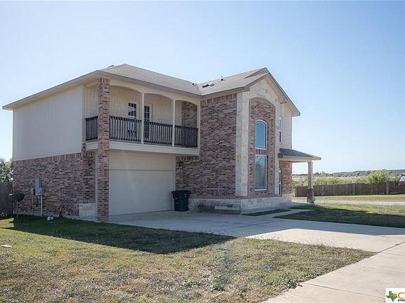 3rd image of 2802 Uvero Alto Dr