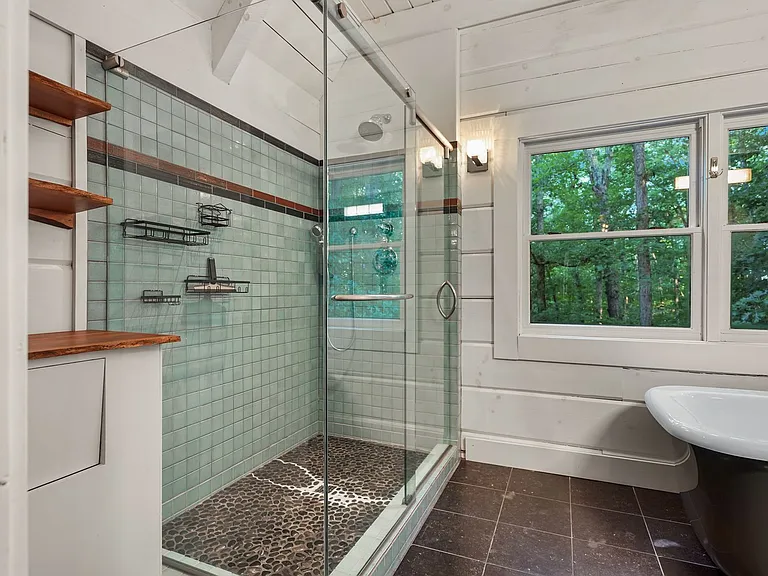 3770 Baxter Rd — Photo 27