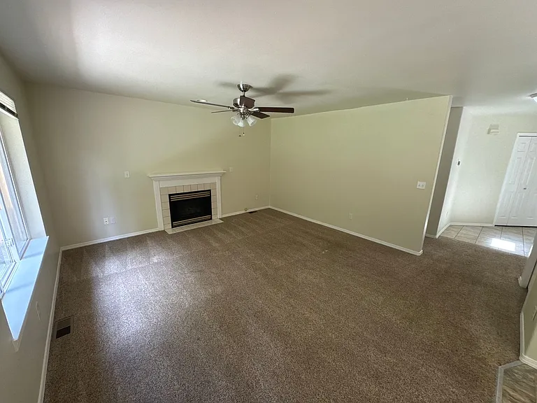 4997 SW Roseberry St — Photo 5