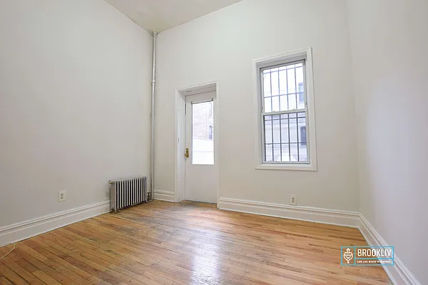 Rented by null | media 6