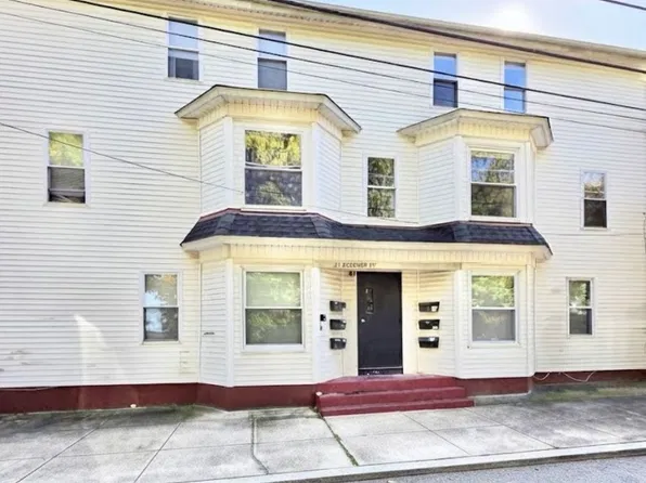 31 Beecher Street, 31 Beecher St #2R, Pawtucket, RI 02860