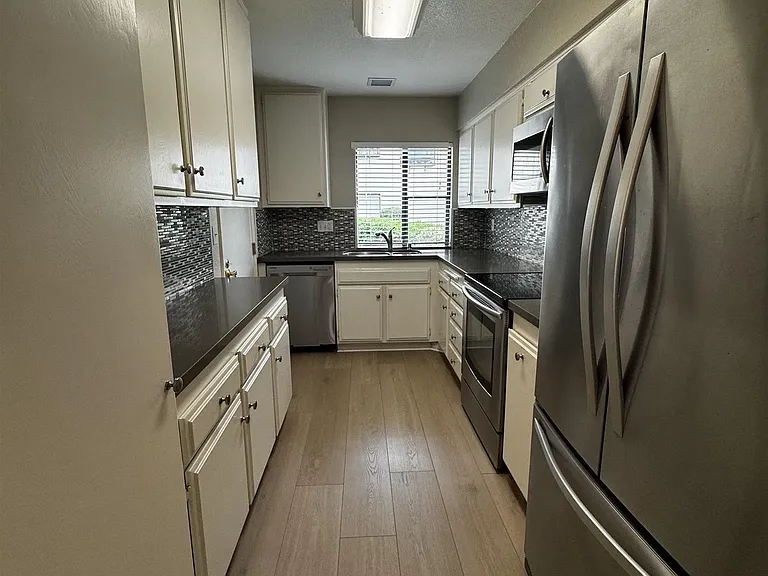 5715 Baltimore Dr #93 — Photo 7