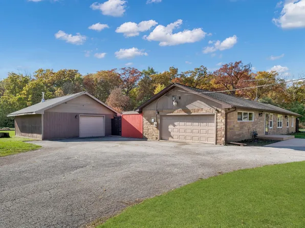 2135 Richton Rd, Steger, IL 60475