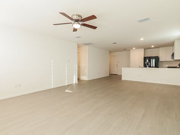 4th image of 5324 Agalinis Ave