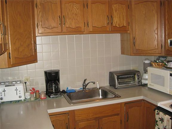 4th image of 29 Pinegrove Park