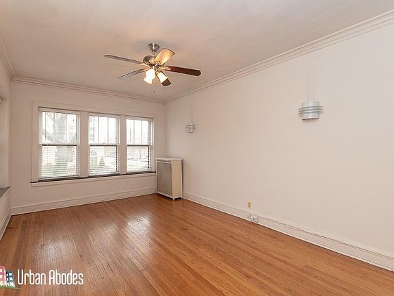 3rd image of 4502 N Hermitage Ave #Ua1
