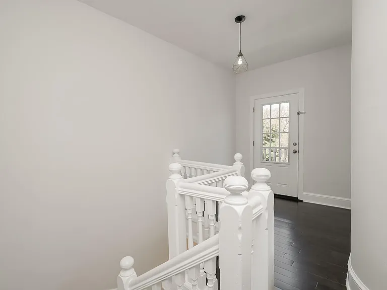 4201 E West Hwy — Photo 29