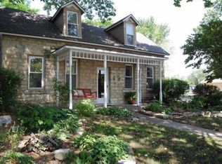 409 Kansas Ave, Alma, KS 66401