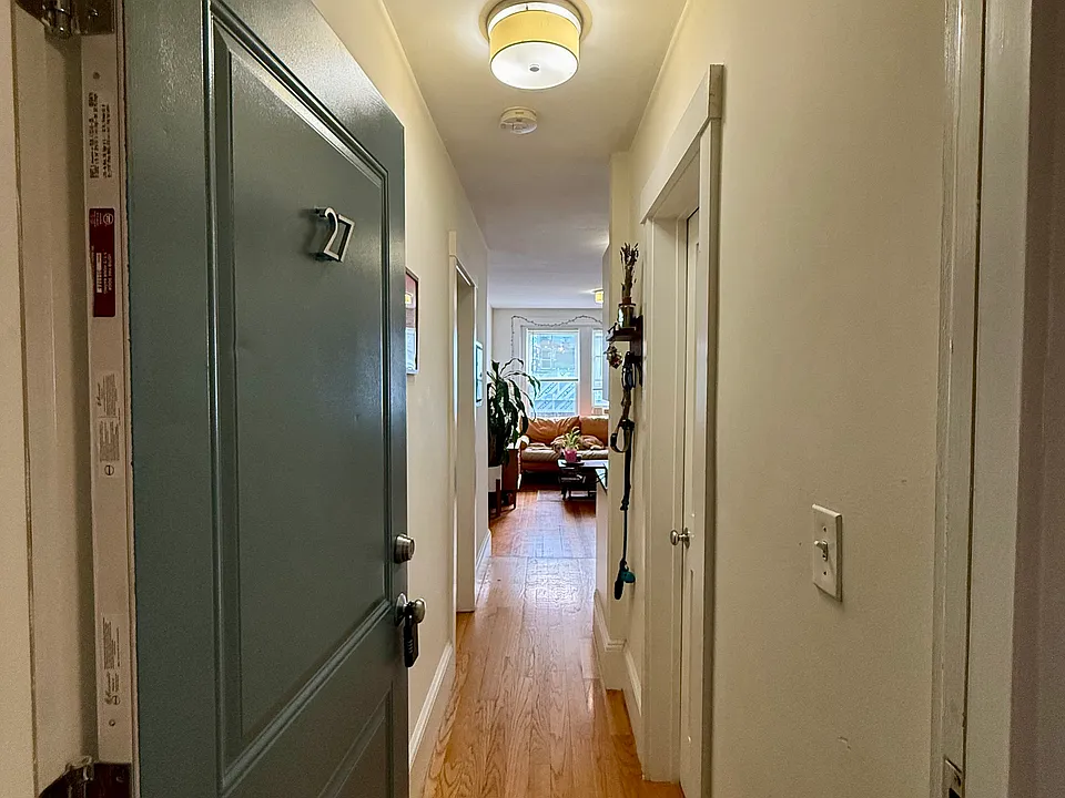 83 Harvard St #27