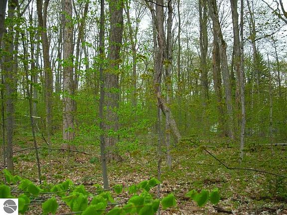 5th image of 3924 E Shore Dr Lot 276