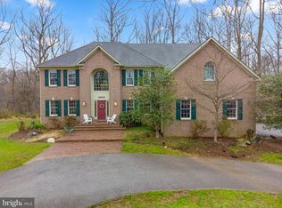 18916 Celebrity Ln, Sandy Spring, MD 20860