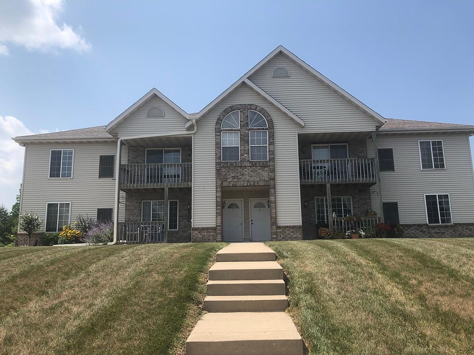1st image of 321 N Mountin Dr