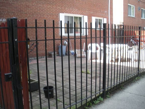 2nd image of 6122 N Winthrop Ave Unit A
