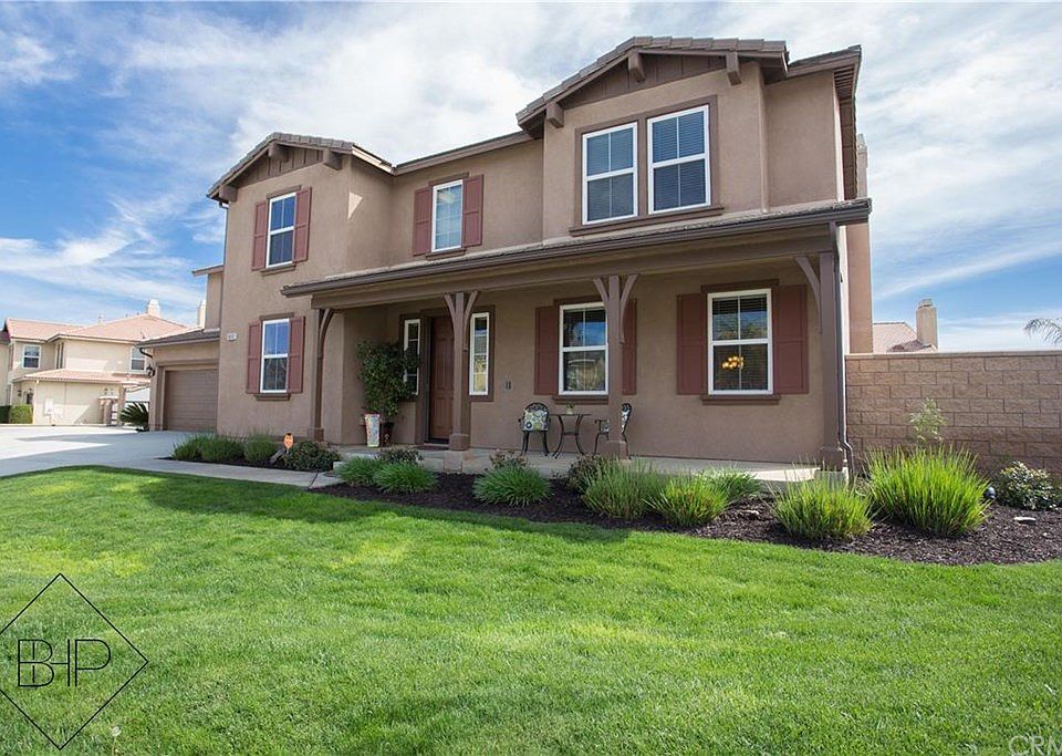 1st image of 30101 Cheveley Park St