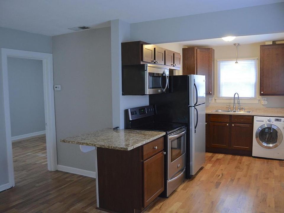 1st image of 2446 N 112th St