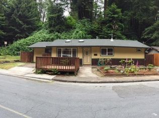 1575 Beverly Dr, Arcata, CA 95521