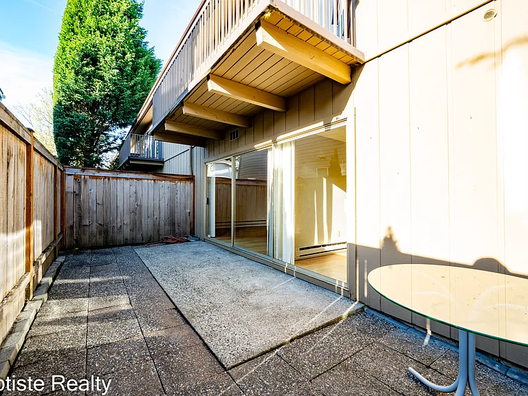 11012 NE 68th St #513 — Photo 15
