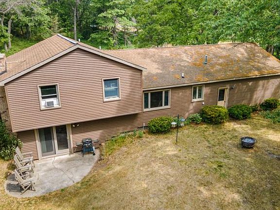 5th image of 6834 Roanoak Rd