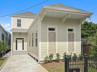 526 Valmont St, New Orleans, LA 70115