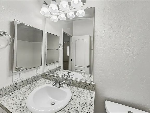 3rd image of 10281 W Madison St