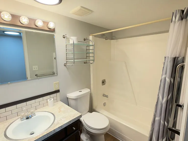 2612 Ardmore St SE — Photo 14
