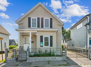 62 Main St, Lowell, MA 01852