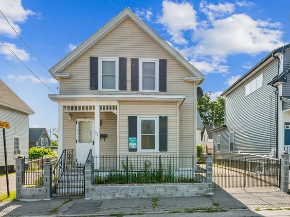 62 Main St, Lowell, MA 01852