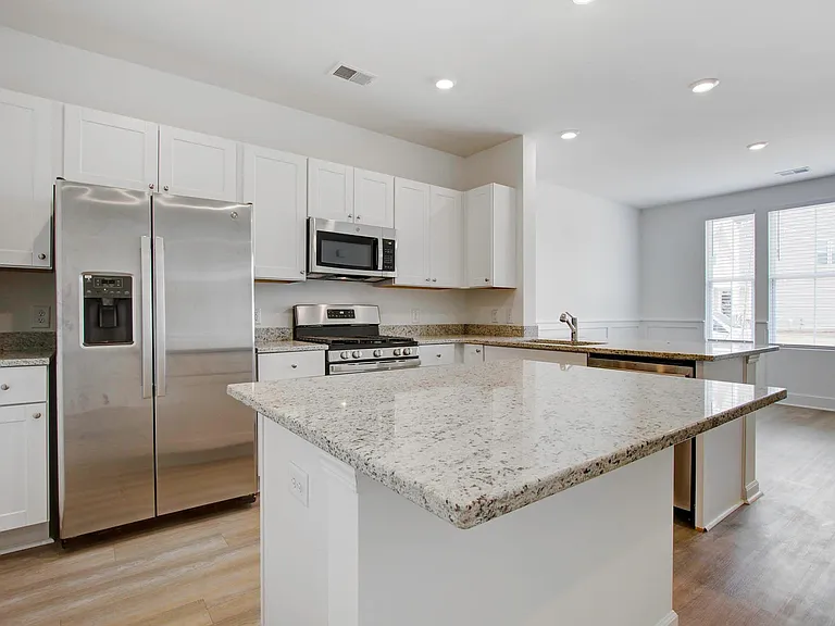 105 Pine Gate Dr — Photo 13