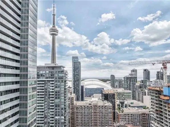 21 Widmer St #2909, Toronto, ON M5V 0B8