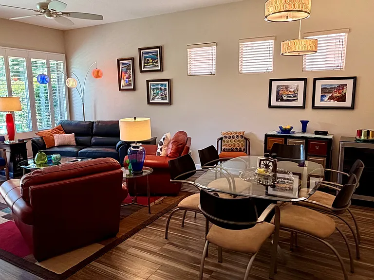 209 Kavenish Dr — Photo 6