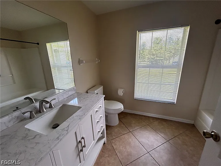 6012 Thrush Ave — Photo 11