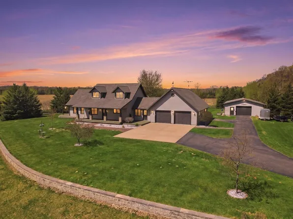 675 DIVINE WAY, Custer, WI 54423