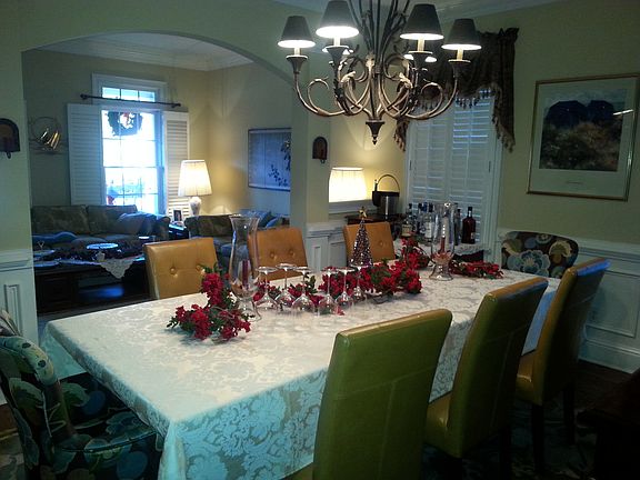 Formal Dinning Room