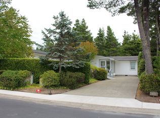 103 Evergreen Ln, Florence, OR 97439