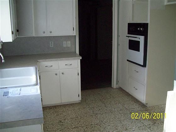 1st image of 5326 Carriage Ln