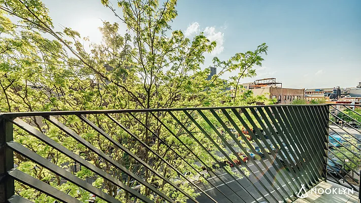 Rented by Nooklyn NYC LLC | media 41