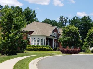 2416 Lord Anson Dr, Waxhaw, NC 28173