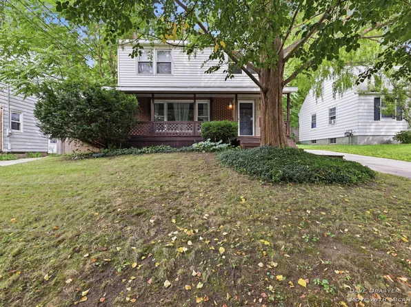 1512 Sylvan Ave SE, Grand Rapids, MI 49506