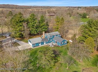 8251 S Dewitt Rd, Dewitt, MI 48820