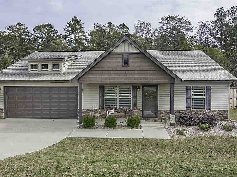 1st image of 212 Hotchkiss Ln