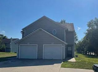 512 SW 6th St #512, Blue Springs, MO 64014