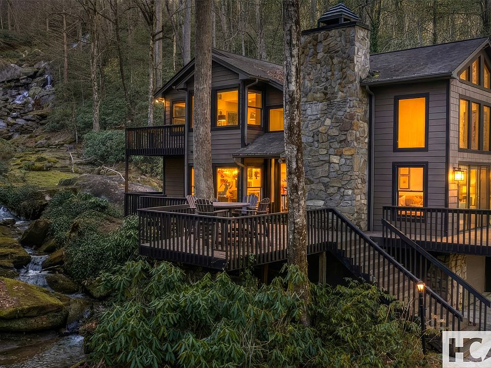 1st image of 390 Gantes Gulch Road