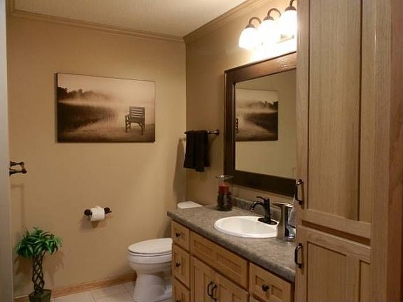 Tile  Main Floor Bath