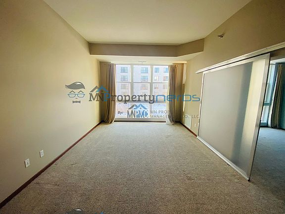 3rd image of 2650 University Ave W APT 214