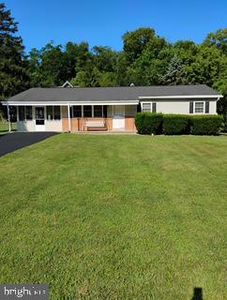 1114 Oyster Mill Rd, Camp Hill, PA, 17011