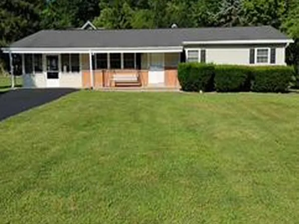 1114 Oyster Mill Rd, Camp Hill, PA 17011