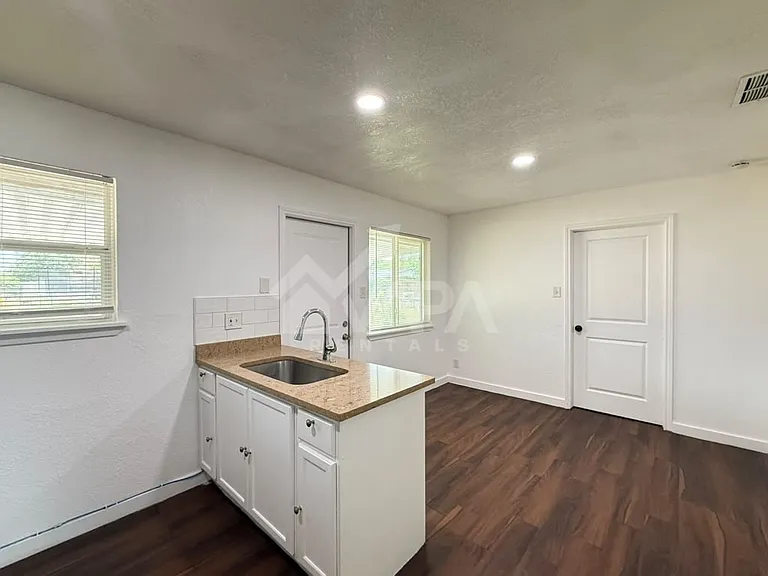 5306 Boatman Rd — Photo 6