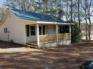 302 Pitts Cir, Greenwood, SC 29649